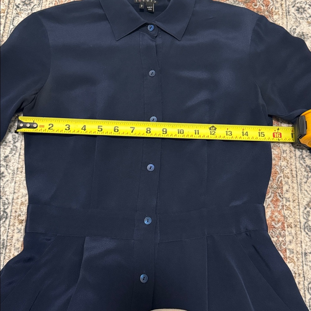 Theory Navy Long Sleeve Silk Dress w Pockets Size 0 - Picture 9 of 9